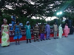 Desfile de trajes típicos de Malí